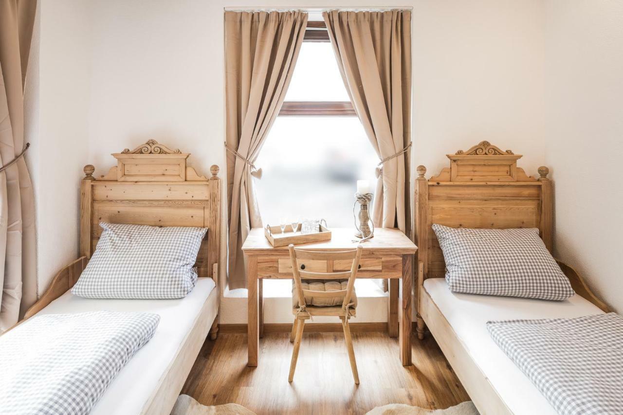 Alte Ritterstube Hotell Günzburg Eksteriør bilde